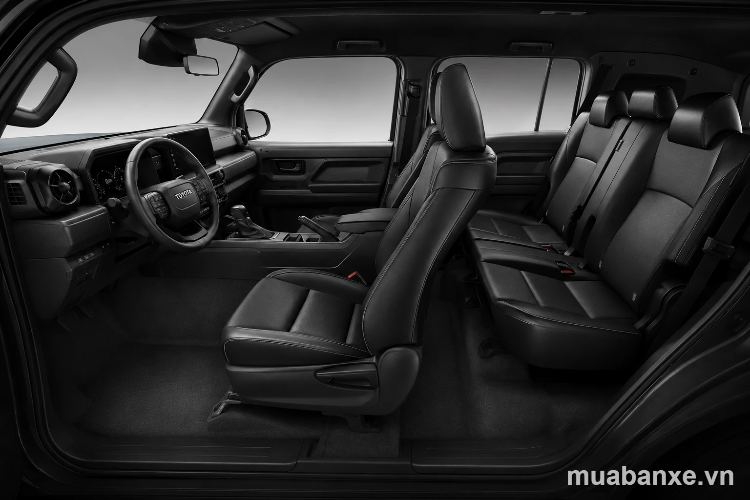 Nội thất Toyota Land Cruiser FJ