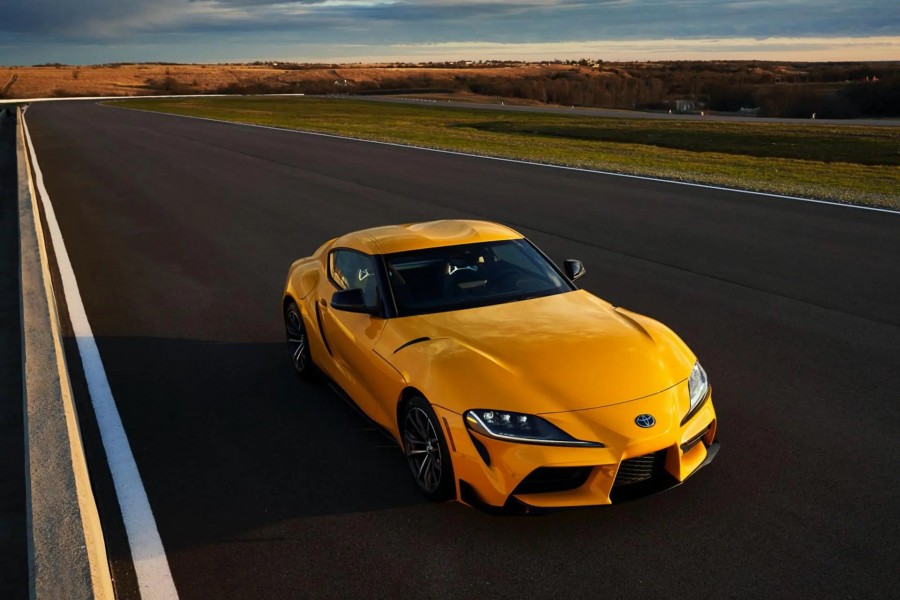 Thiết kế đầu xe toyota supra 