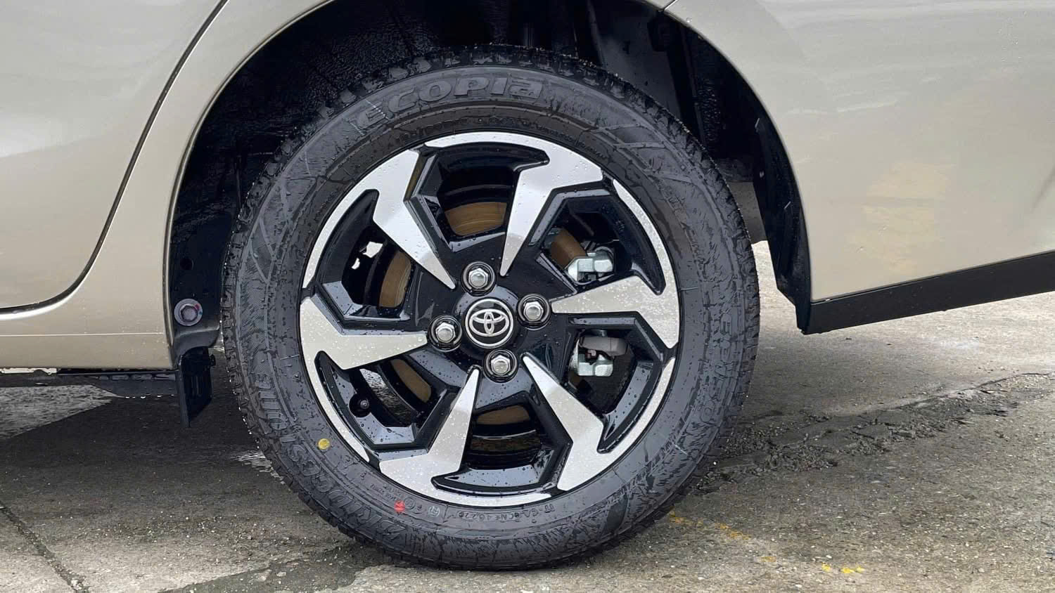 Mâm xe Vios 16inch