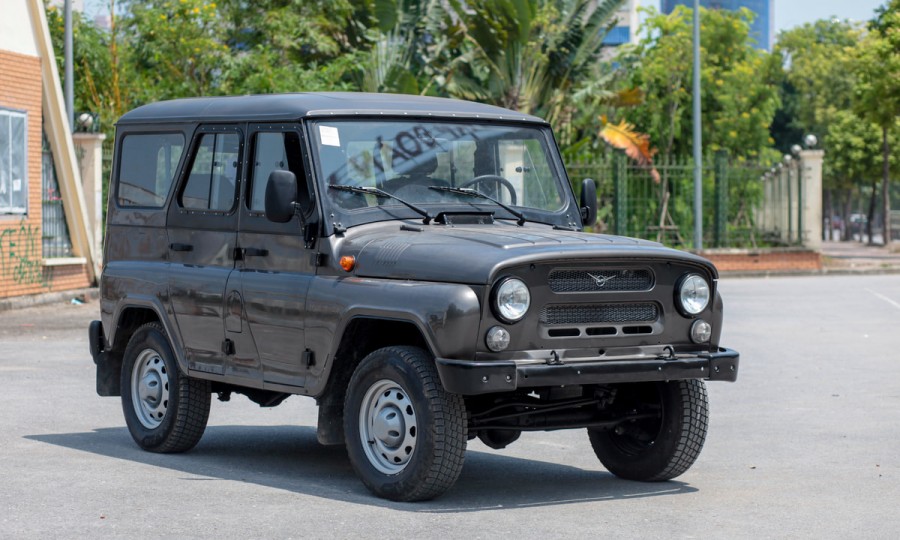 Thiết kế đầu xe uaz hunter 