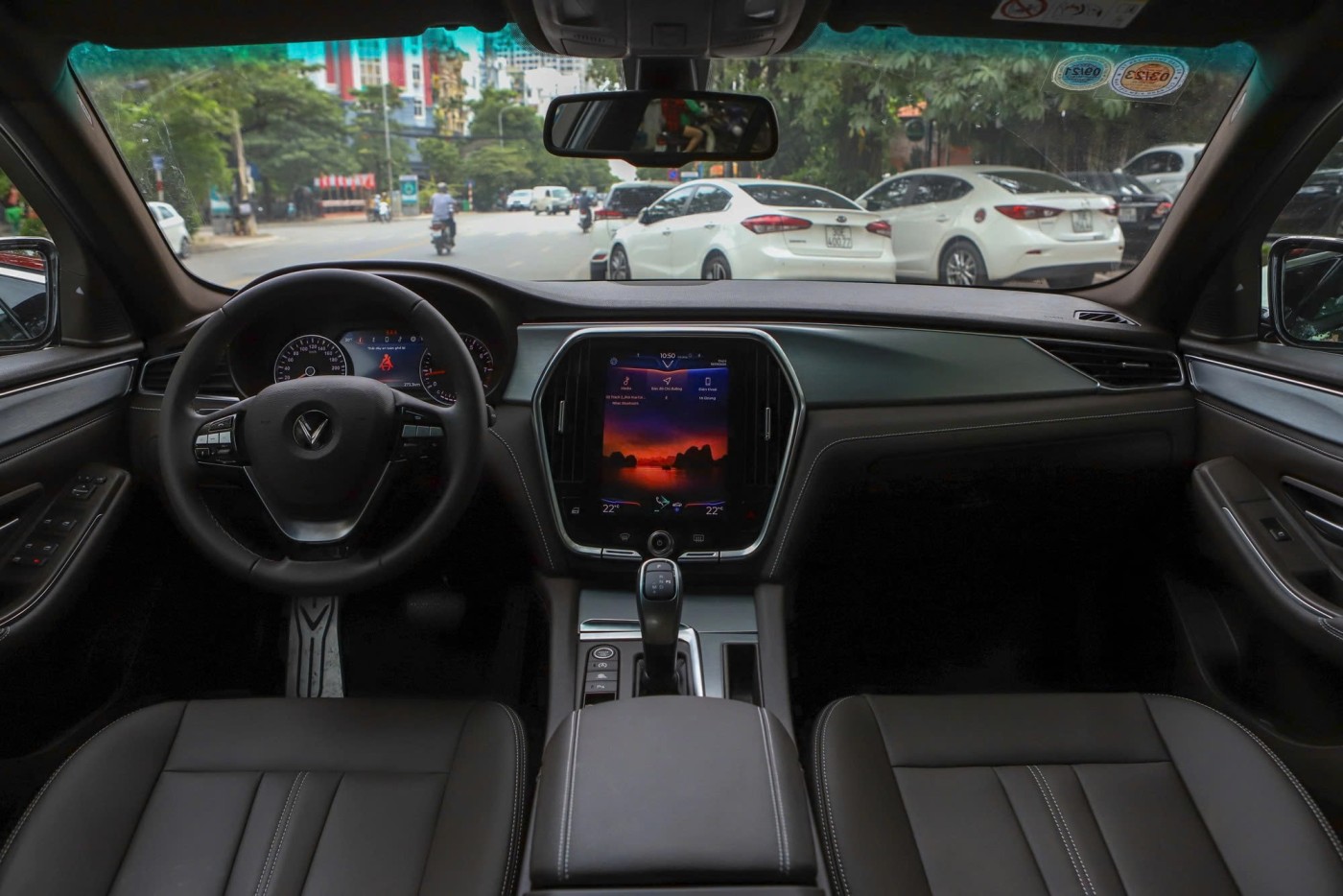 tap lo va vo lang xe vinfast lux a2 0 tinbanxe vn