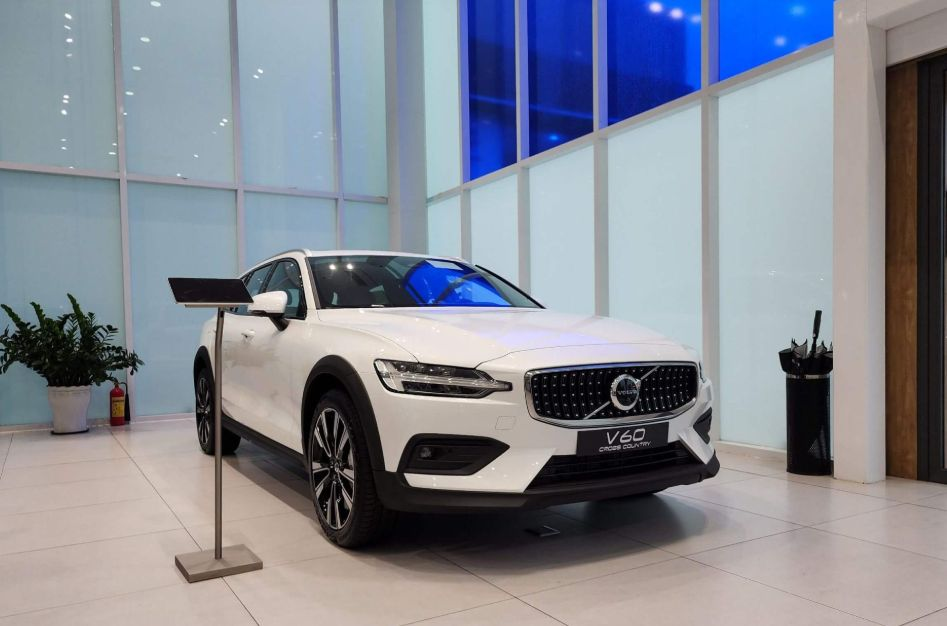 dau xe volvo v60 