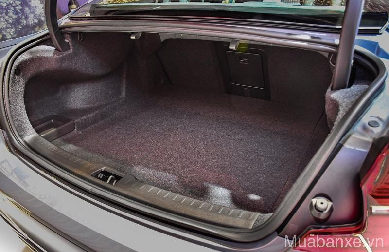 khoang hanh li xe volvo s60 tinbanxe vn