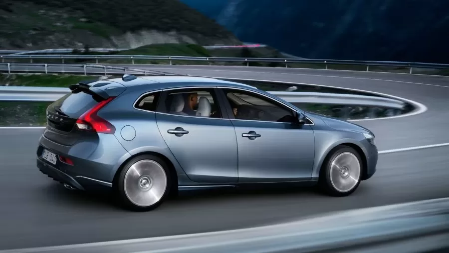 Thiết kế thân xe volvo v40