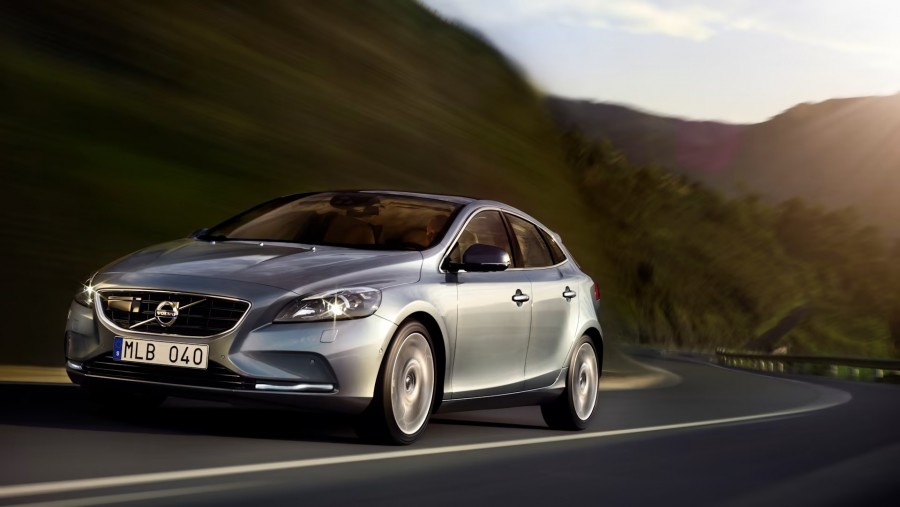 Cảm giác lái volvo v40 