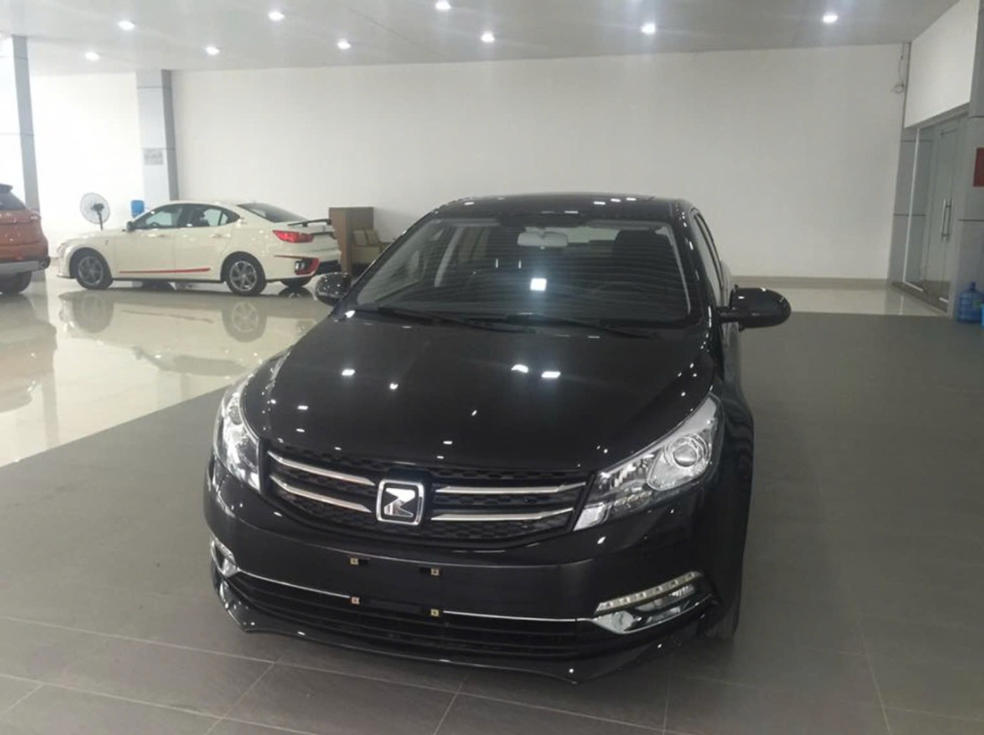 dau xe zotye z500 tinbanxe vn