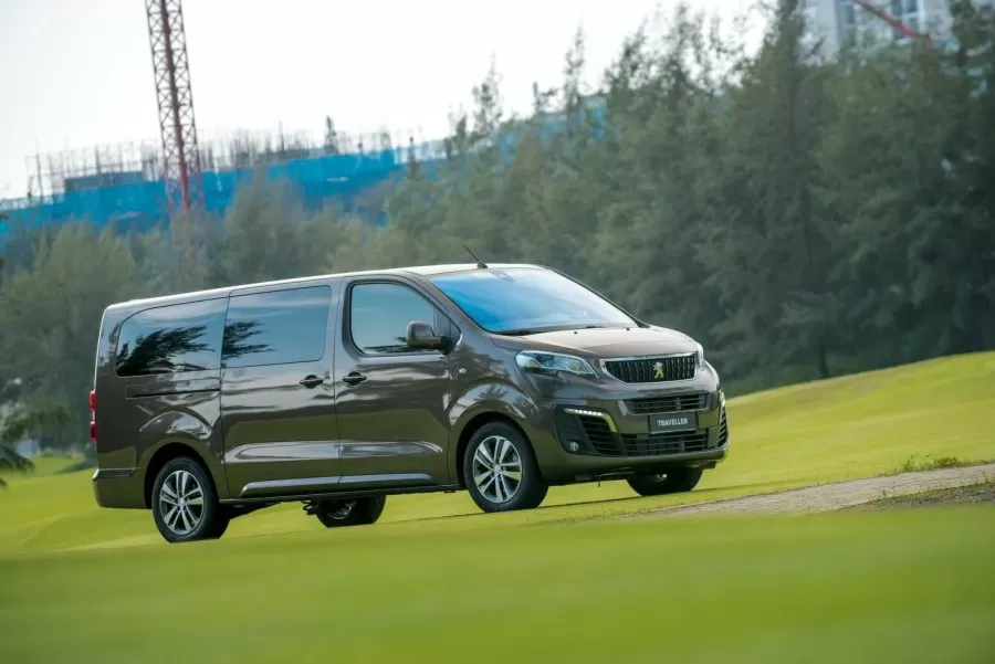 Peugeot Traveller