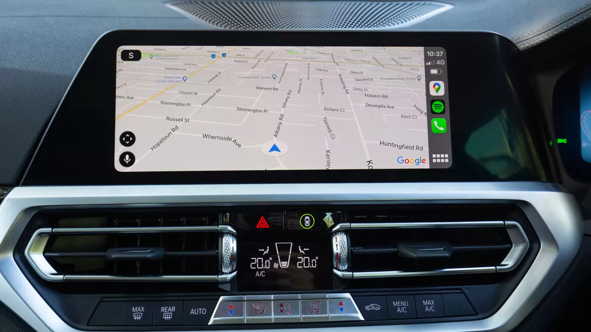 Nội thất BMW 330i