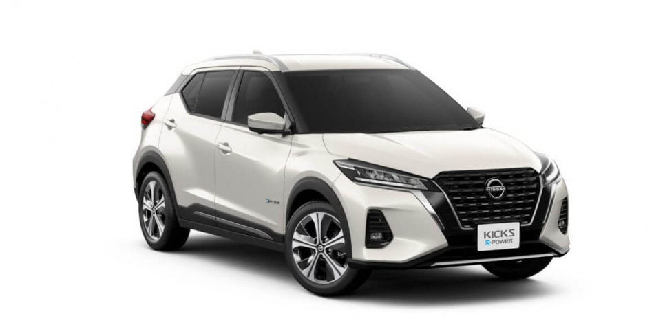 nissan-kicks-mau-trang-tinbanxe.png