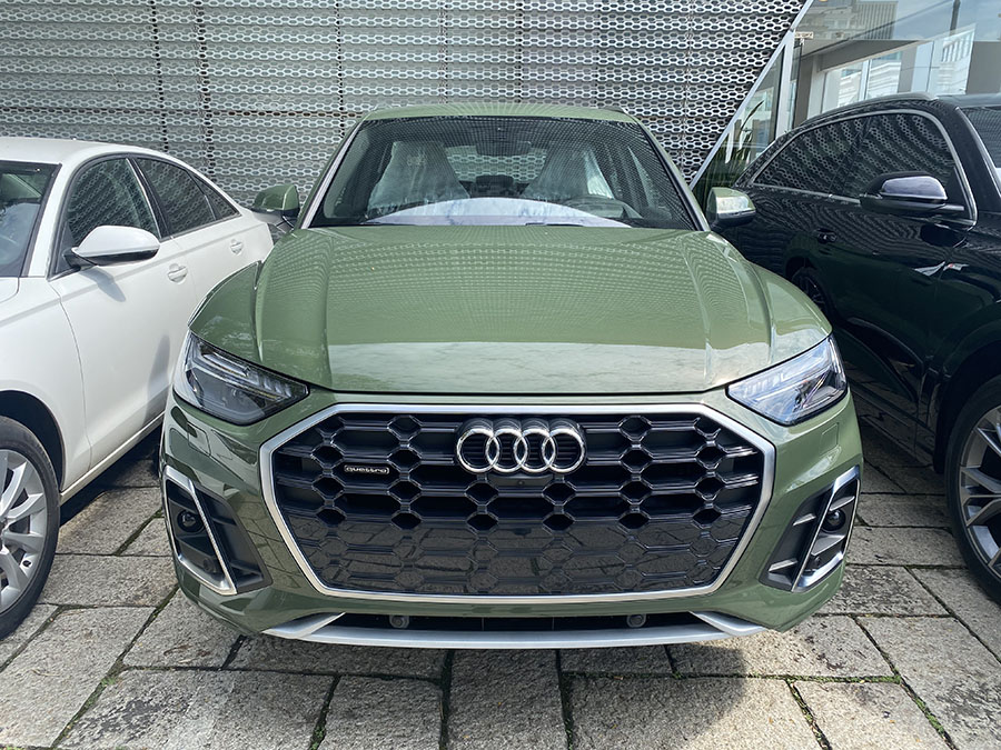 dau-xe-audi-q5-mau-xanh-tinbanxe-vn.png