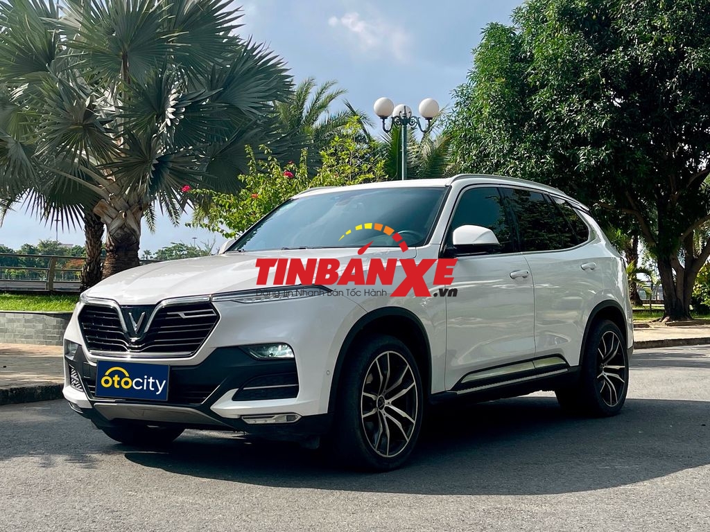 Vinfast Lux SA Plus 2021 - Trắng - 4v4km - BSTP