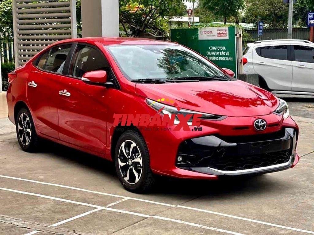 Vios 2024 giảm 100% tiền mặt TRƯỚC BẠ và phụ kiện