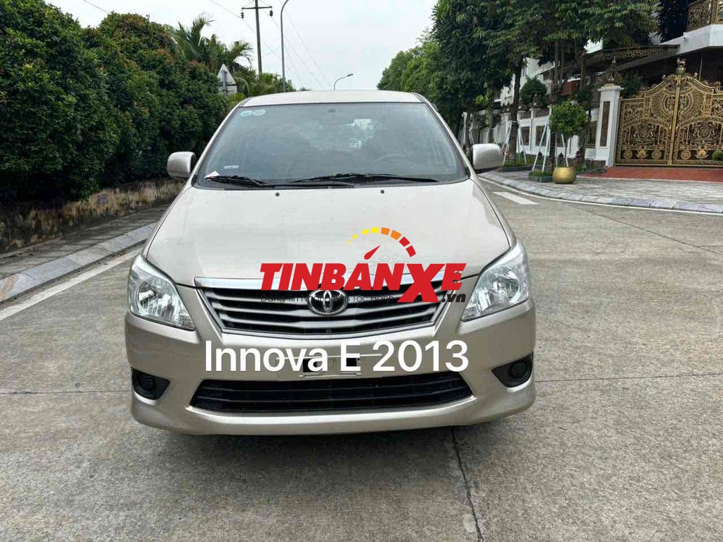 Tôi cần bán Toyota Innova 2.0E 2013 số sản