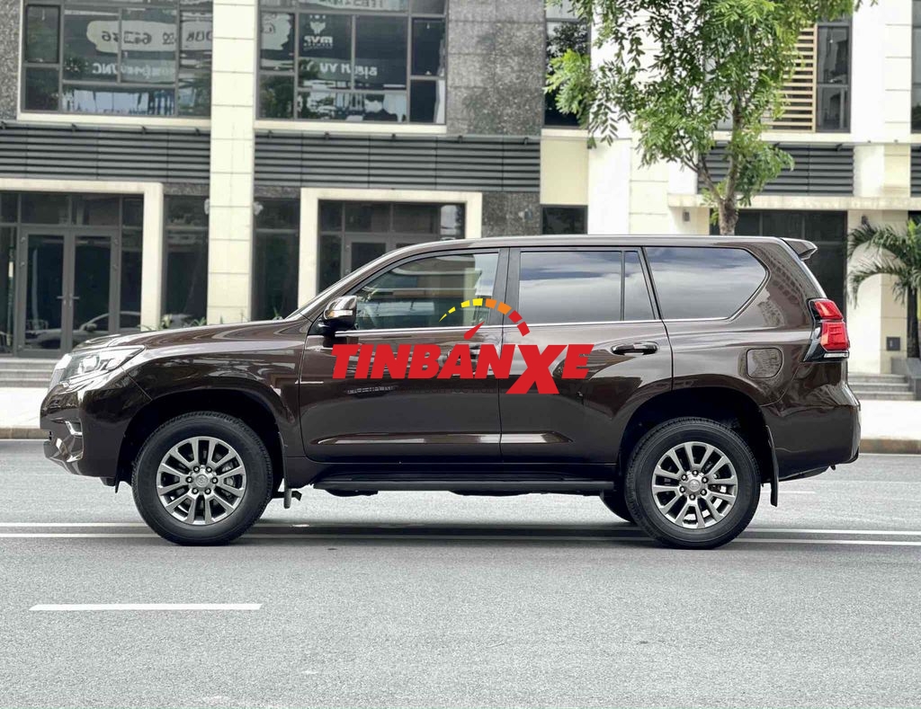 Toyota Land Cruiser Prado 2018 TXL 2.7L - 80000 km