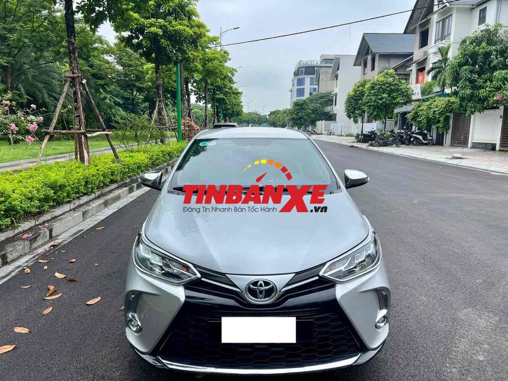 YARIS 1.5G CVT nhập thái 2021