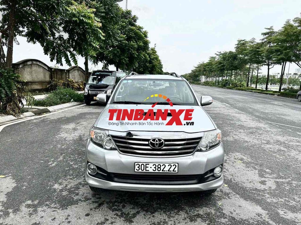 Toyota Fortuner 2016 2.5G 4x2 - 11000 km