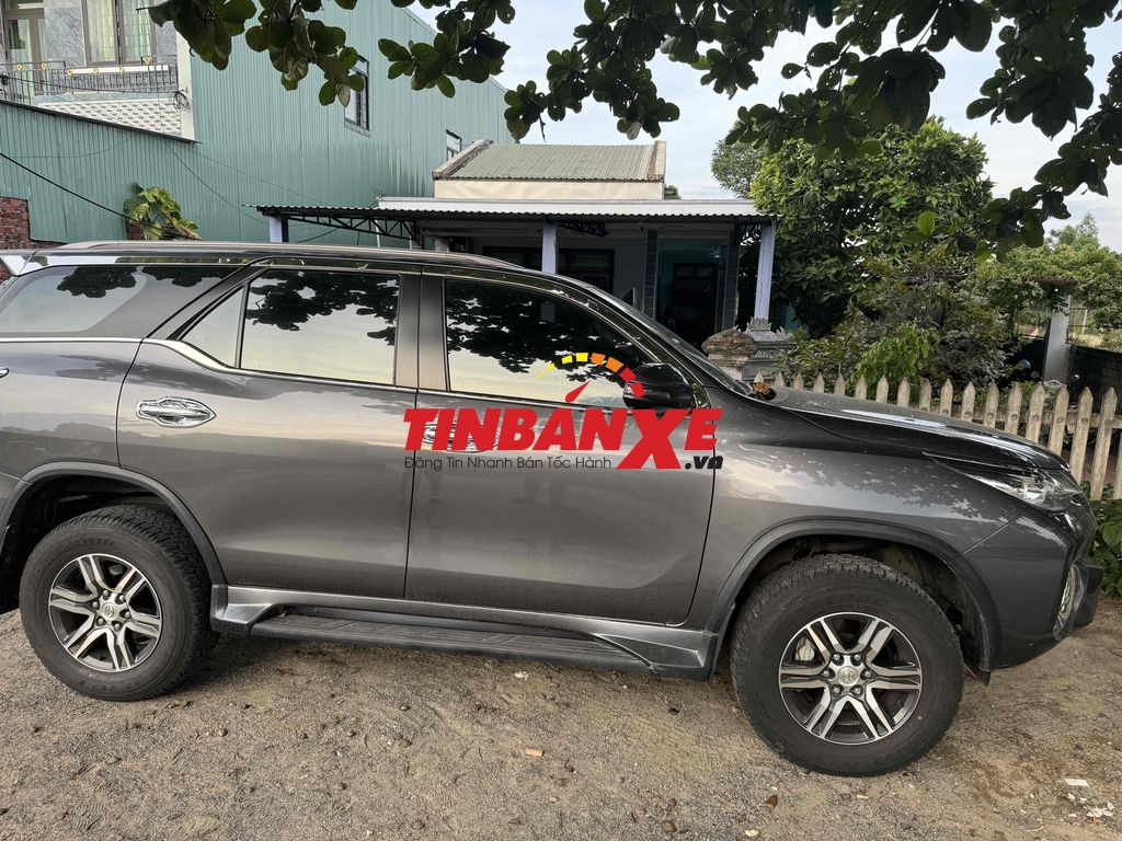 Toyota Fortuner 2018 2.7V 4x2 - 26000 km