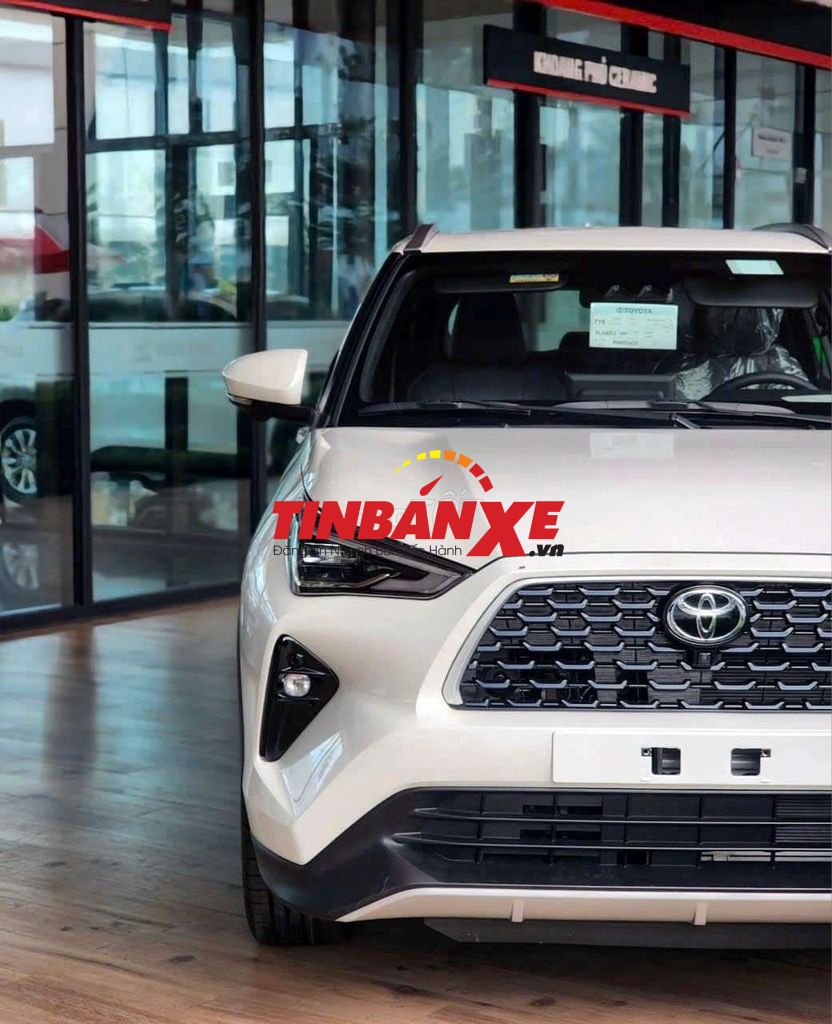 TOYOTA YARIS CROSS 2024 ƯU ĐÃI 50% TRƯỚC BẠ B HIEM