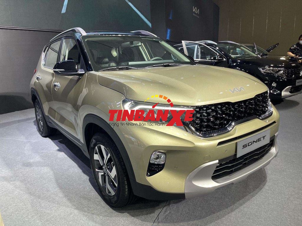 Kia Sonet Premium 2023 - 10000 km