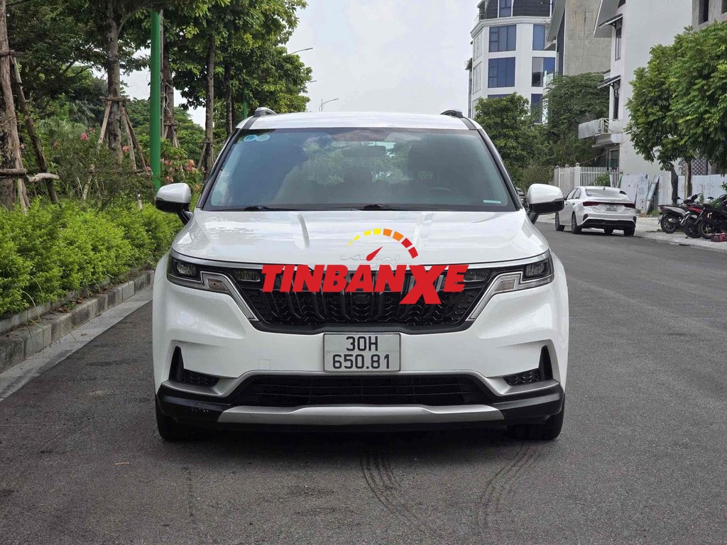 Kia Carnival 2022, màu trắng, giá tốt