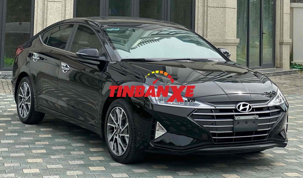 hyundai elantra 2.0AT gls 2019 bản full xe rất mơi