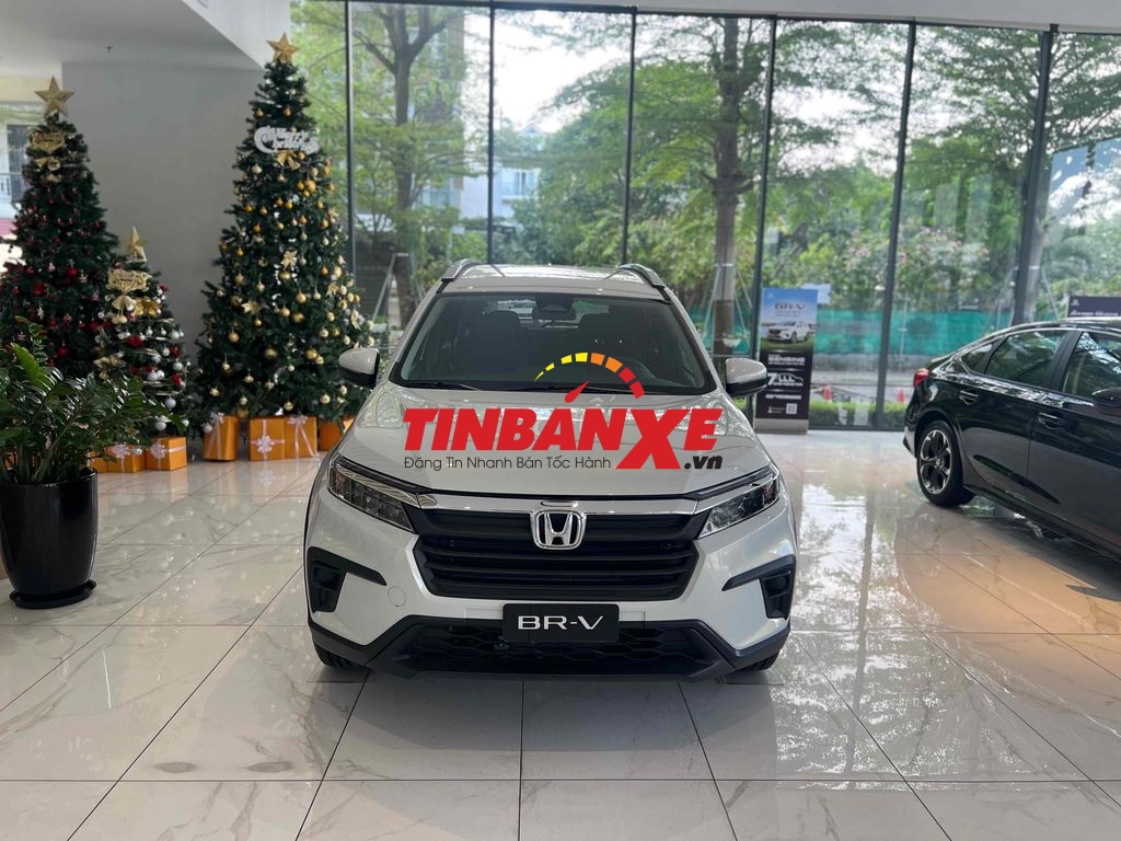 BRV ĐANG XÃ HÀNG T9/ 50% THUẾ TRƯỚC BẠ VÀ BHVC XE