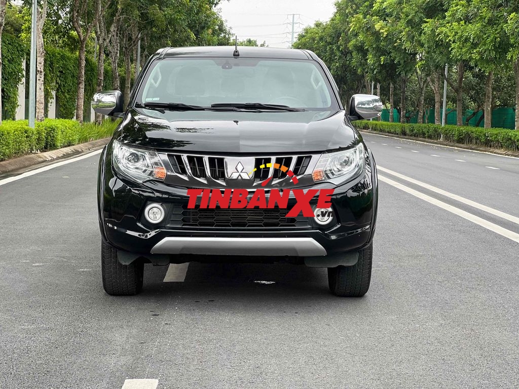 Mitsubishi Triton 2017 4x4 AT - 120000 km