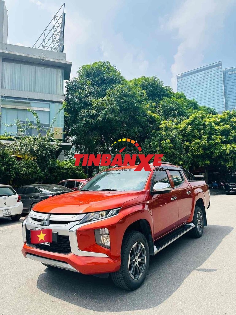 Mitsubishi Triton 2019 4x2 AT Mivec - 450000 km