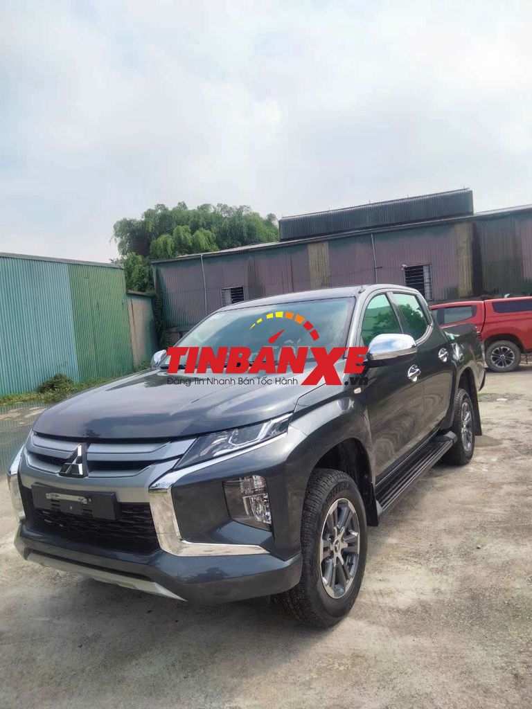 Mitsubishi Triton 2022 4x2 AT MIVEC - 19600 km