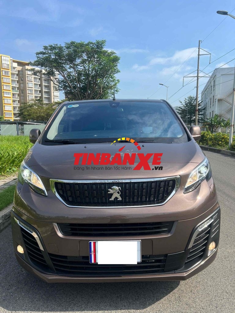 xe Peugeot Traveller luxury 2.0 5/2022 nguyên zin