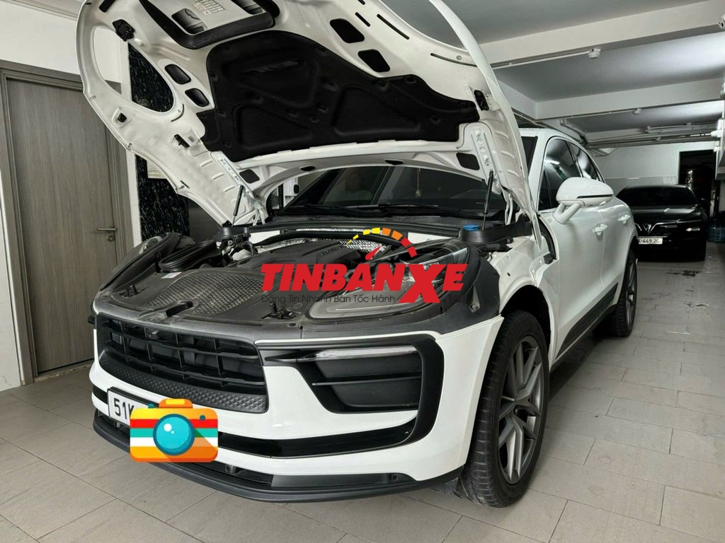 ✅ Porsche Macan 2022 Base - 25001 km