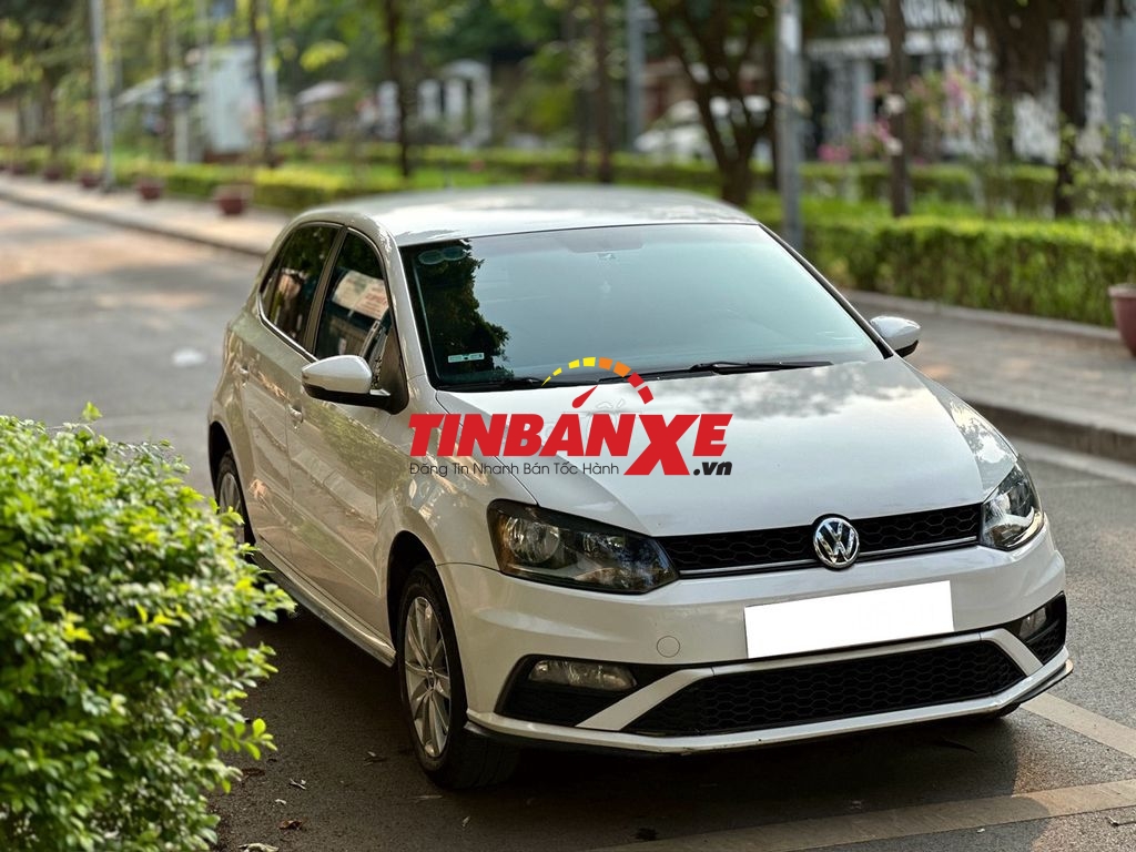 Volkswagen Polo 1.6 hatchback 2020 một chủ từ mới