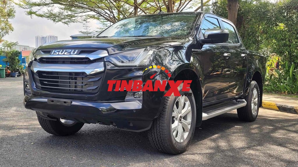 bán xe ô tô isuzu dmax 2023 nhập khẩu thái lan