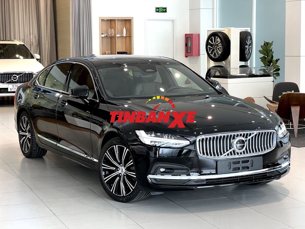 Xe mới 100% Volvo S90 L Ultimate 2023 giảm 348tr