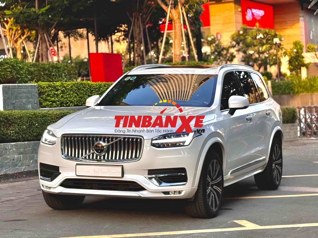 Volvo XC90 siêu lướt 2023. Tên công ty. Đi 7800km.