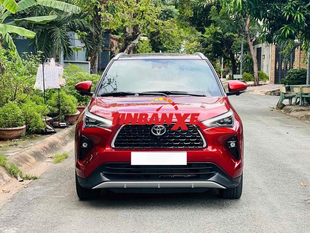 YARIS CROSS V 2024 LƯỚT 11.000 KM NHƯ MỚI