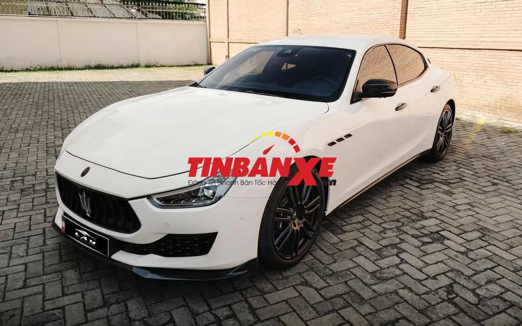 Maserati Ghibli 2018  - 24000 km