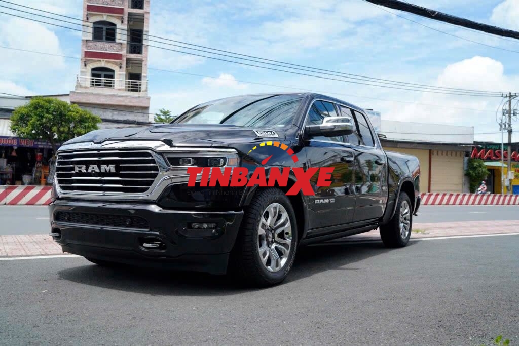 Jeep Ram 1500 - Bán Tải