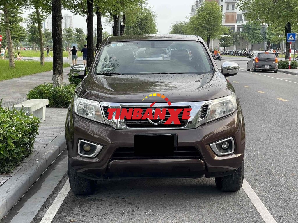 Nissan Navara sx2017 2.5 máy dầu chạy hơn 8v