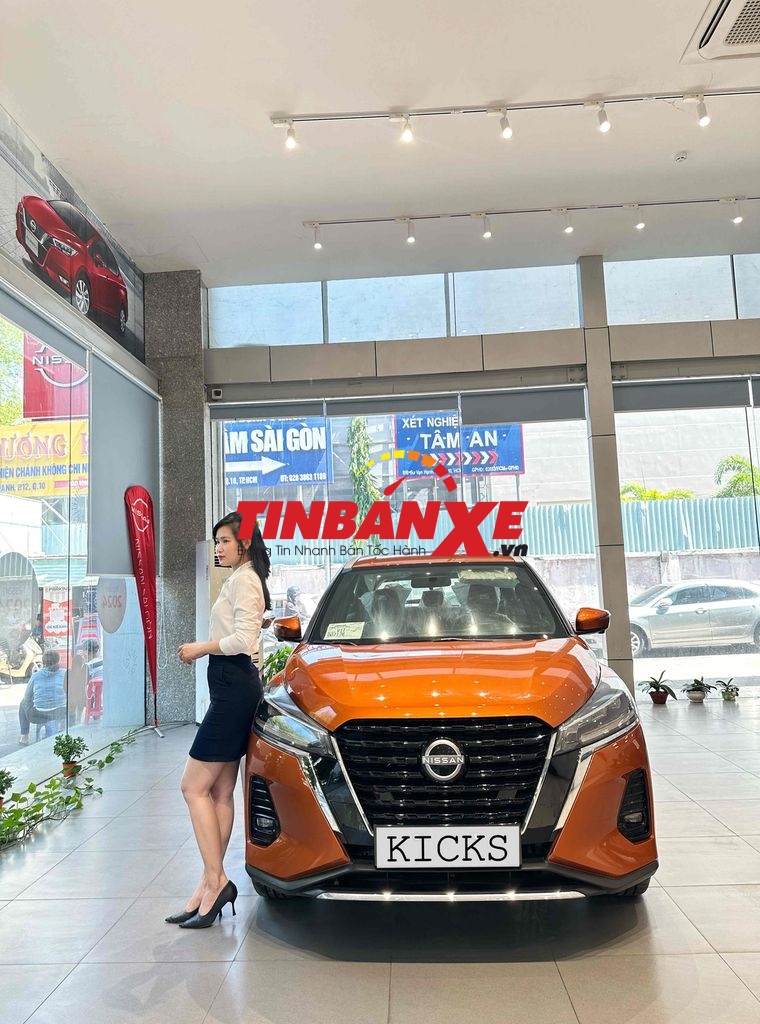 Nissan Kicks 2023. Xe mới 100%, nhập khẩu Thái Lan