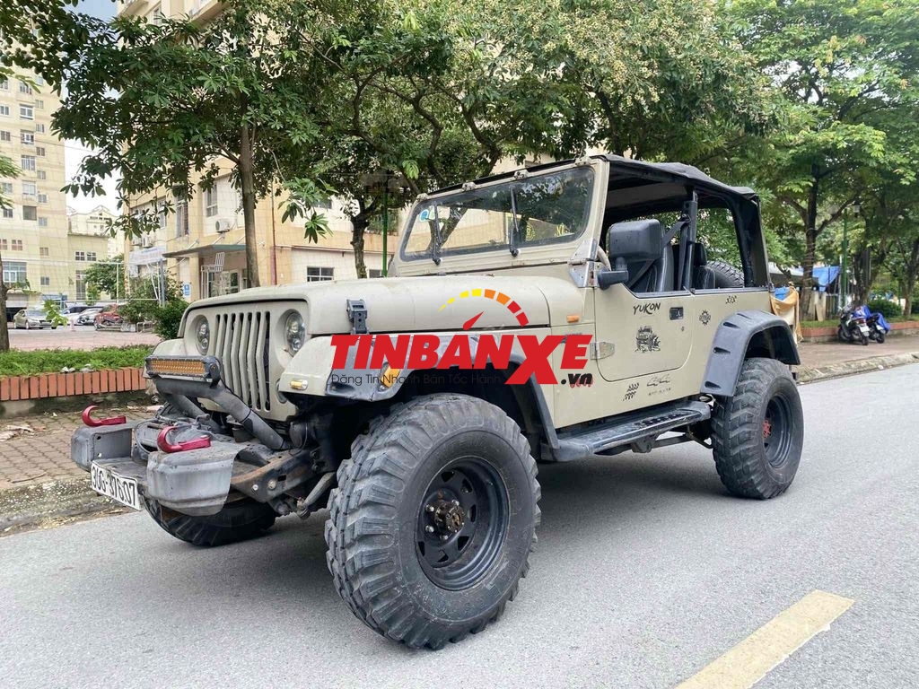 Jeep Wrangler trước năm 1980 - 300,000 km