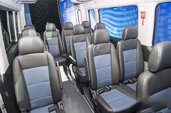 CÔNG TY BÁN GẤP 10 XE HYUNDAI SOLATI 16 C MỚI-GÍA CHỈ 905TR
