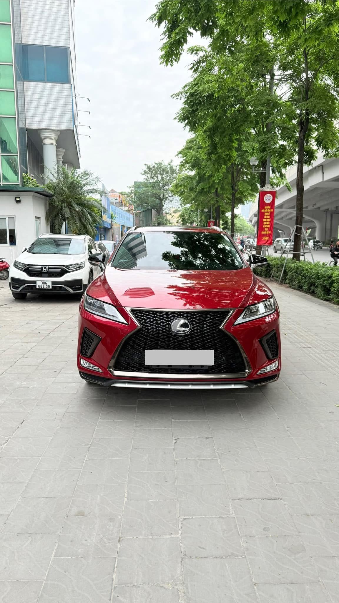 Bán Lexus RX350 sản xuất 2020, lăn bánh hơn 4 vạn Km.