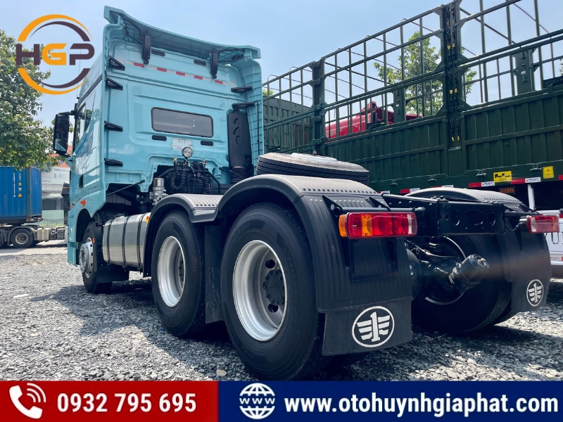 Ngoai-that-Xe-dau-keo-Faw-JH6-445Hp-2025-moi.png