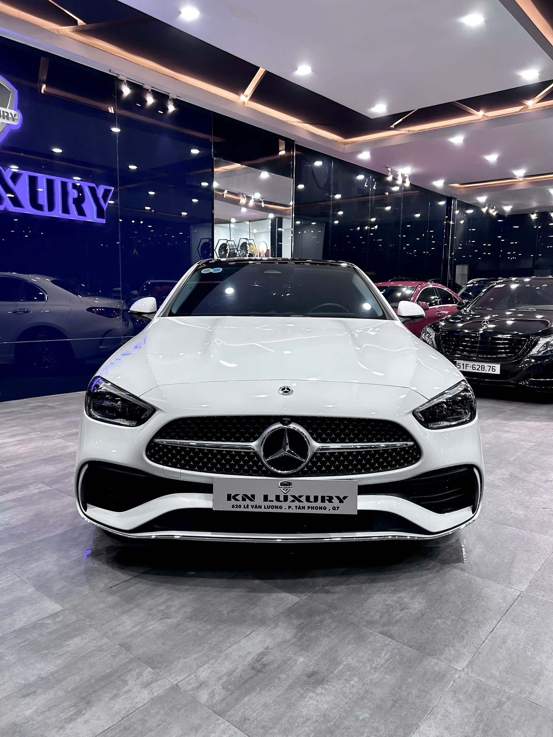 Mercedes-Benz C300 AMG 2022