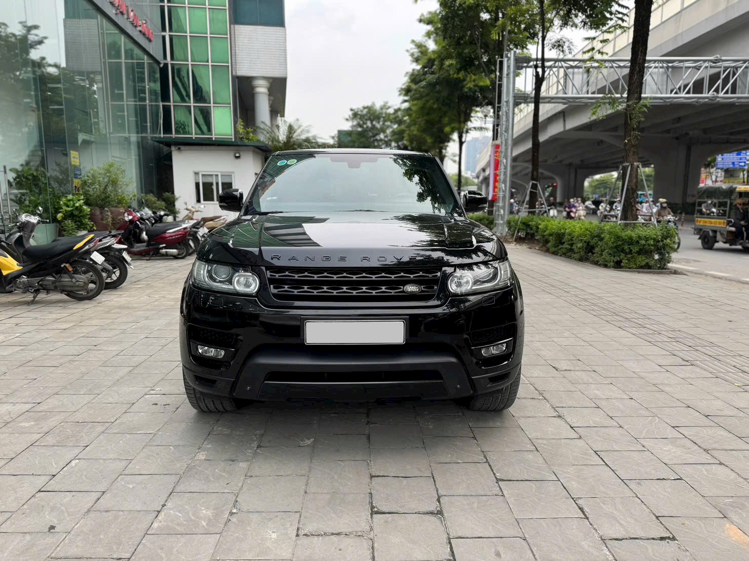 Bán Range Rover Sport Autobiography 5.0L, sản xuất 2013. Xe cực đẹp.