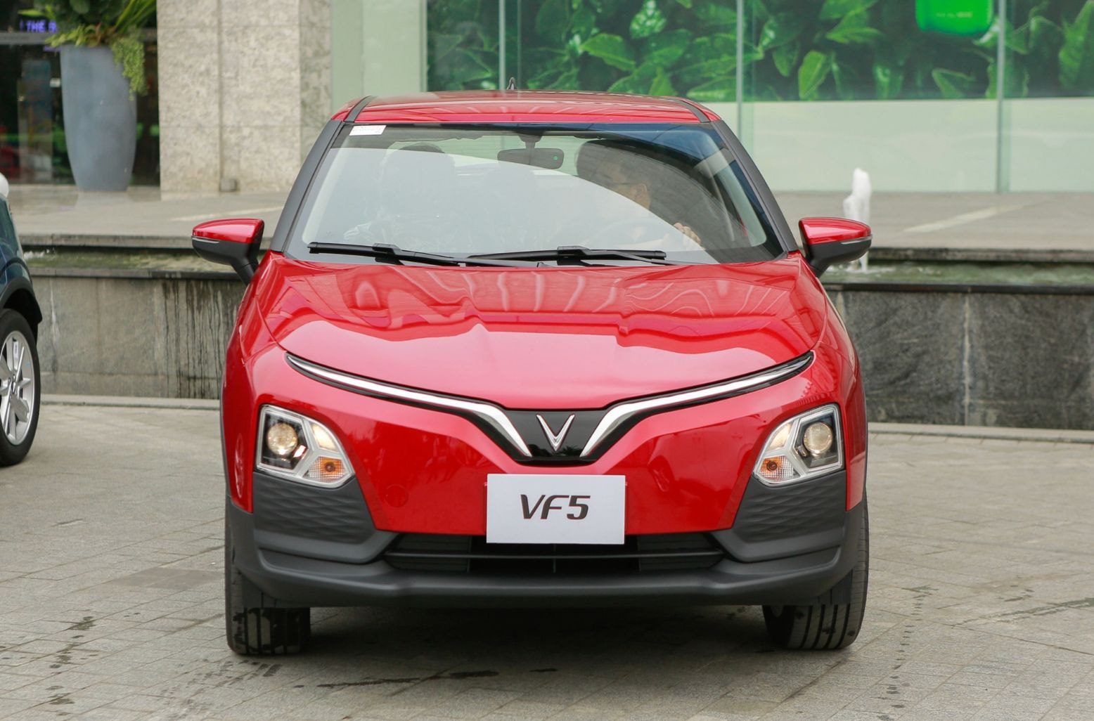 dau-xe-vinfast-vf5.png