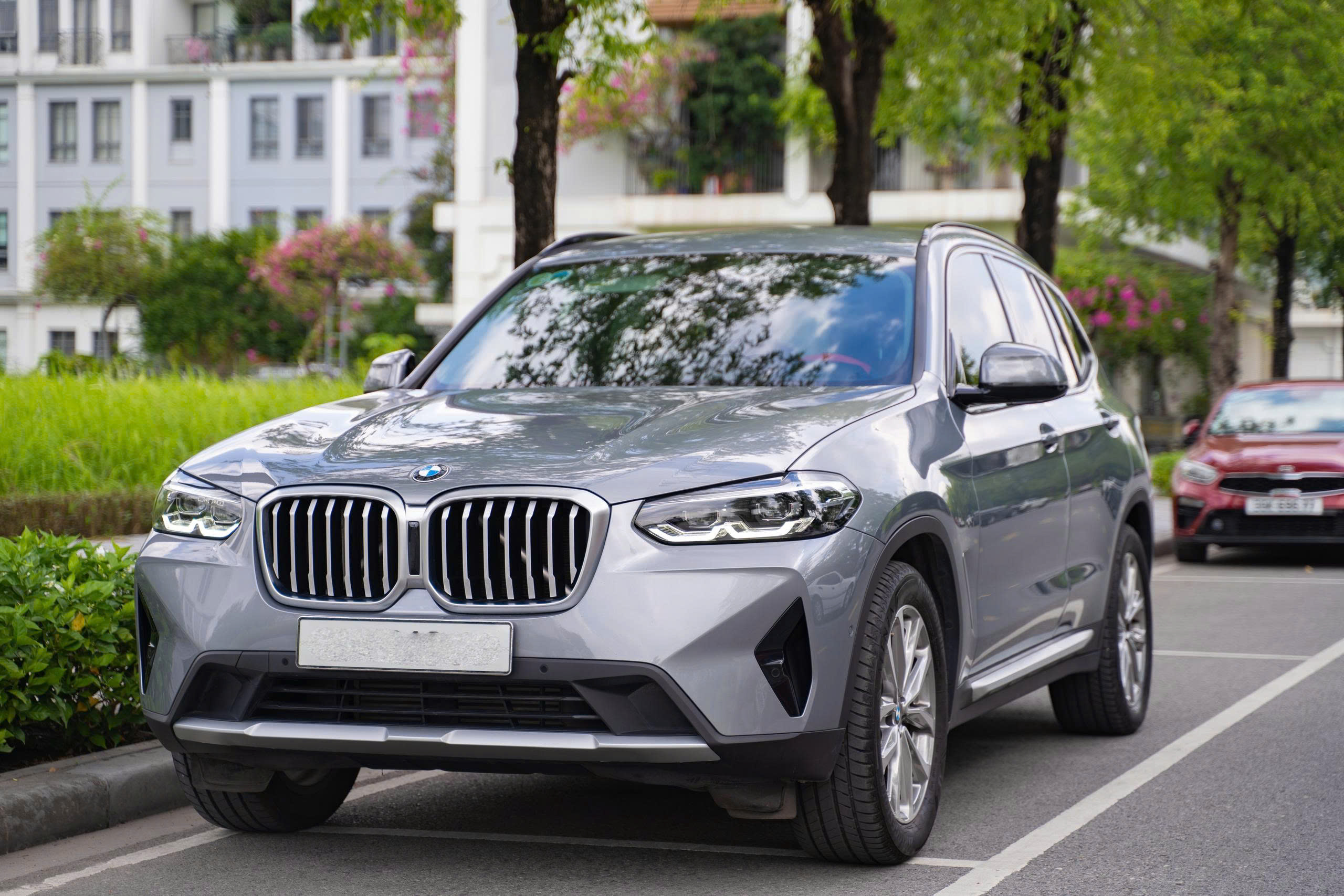 BMW X3 2024 còn bảo hành dài, giá cực tốt