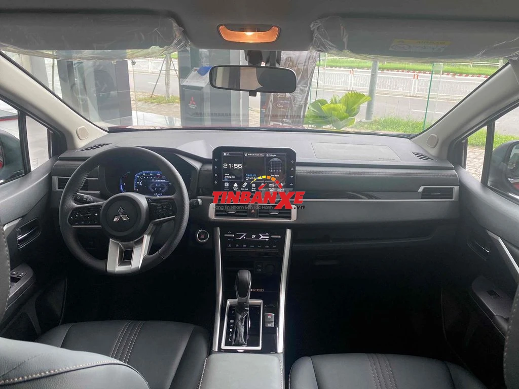 Mitsubishi Xpander AT Premium 2026