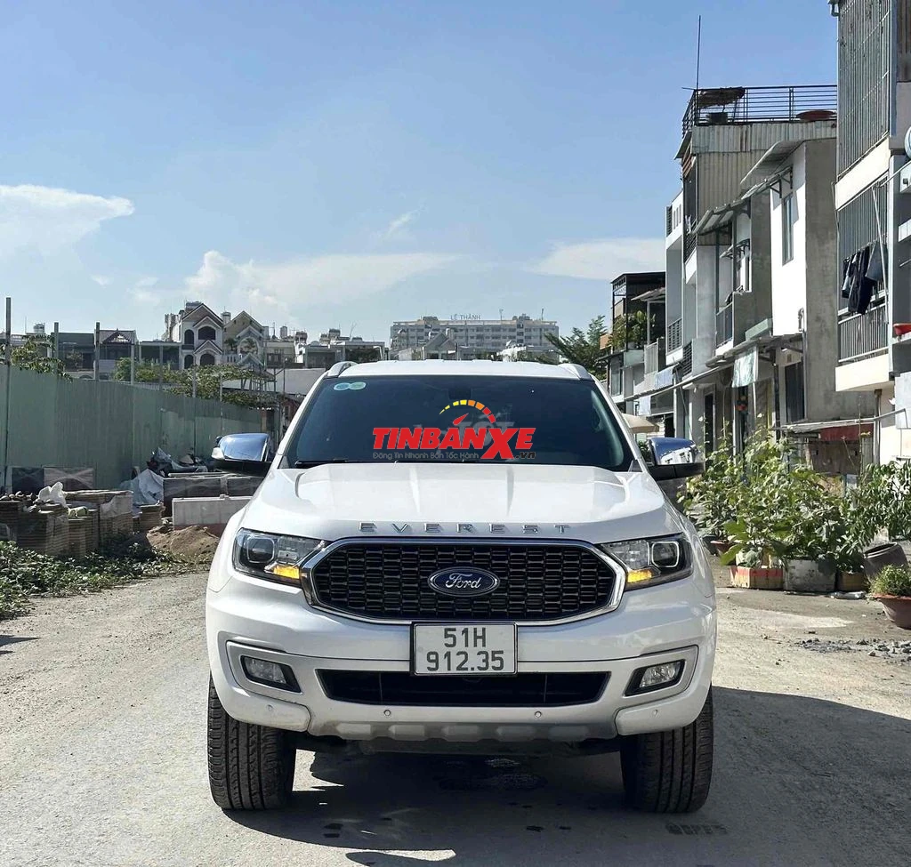 Ford Everest 2.0Titanium 4x2 2021 - 78000km